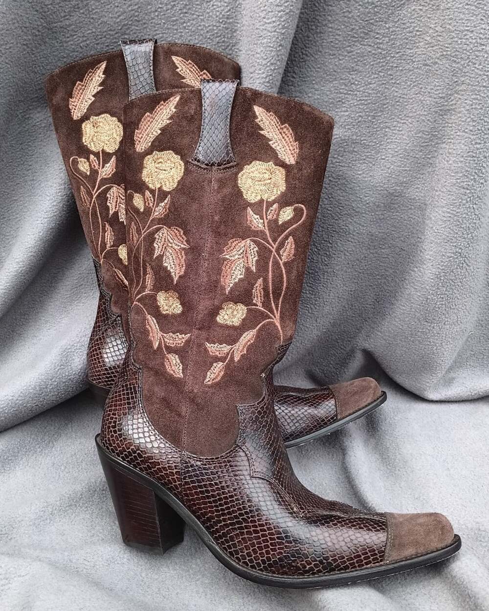 Antonio Melani Justine Leather Brown Boot Floral Embroidery Snake Heel 9M Brazil